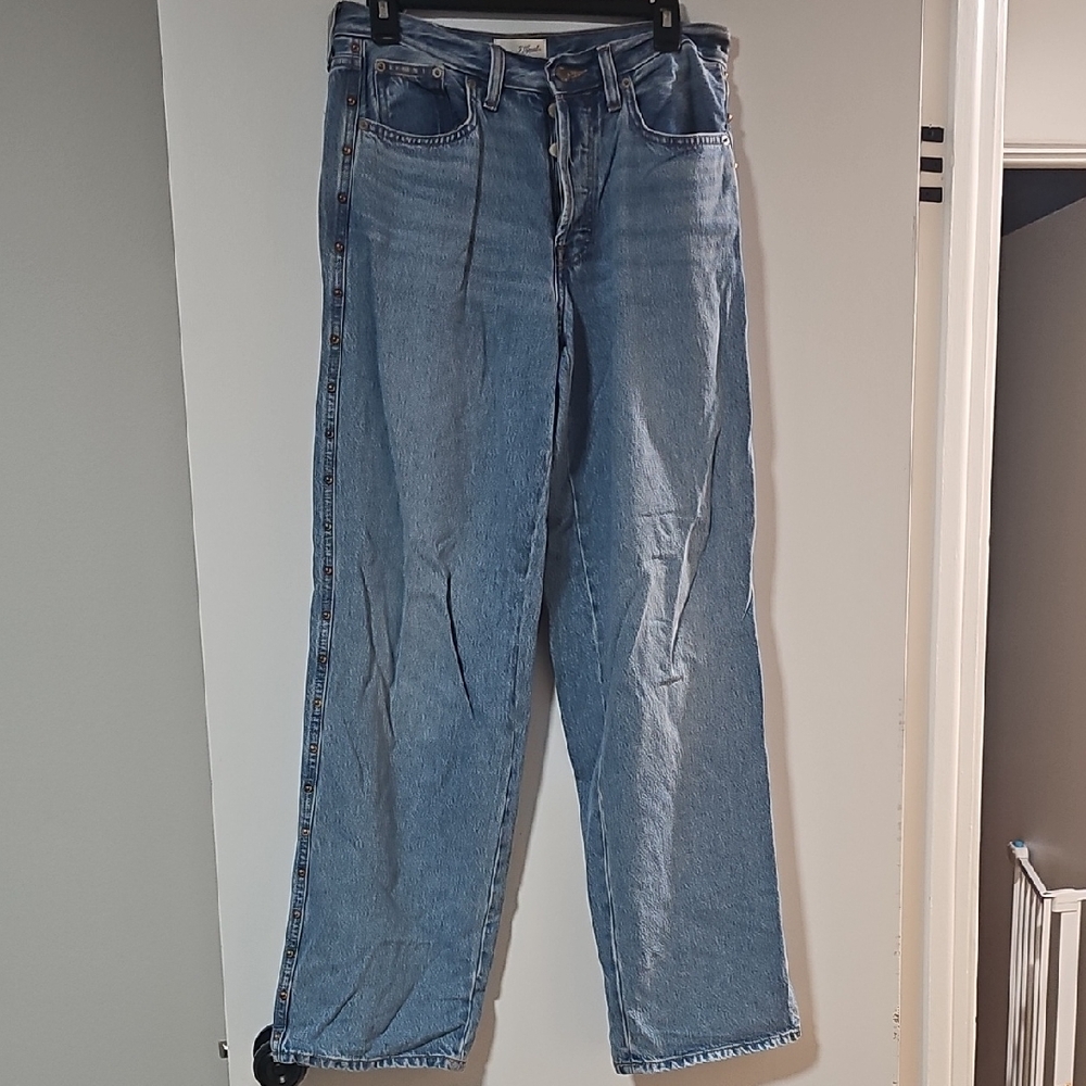 Universal Thread Light Blue Denim Jeans
